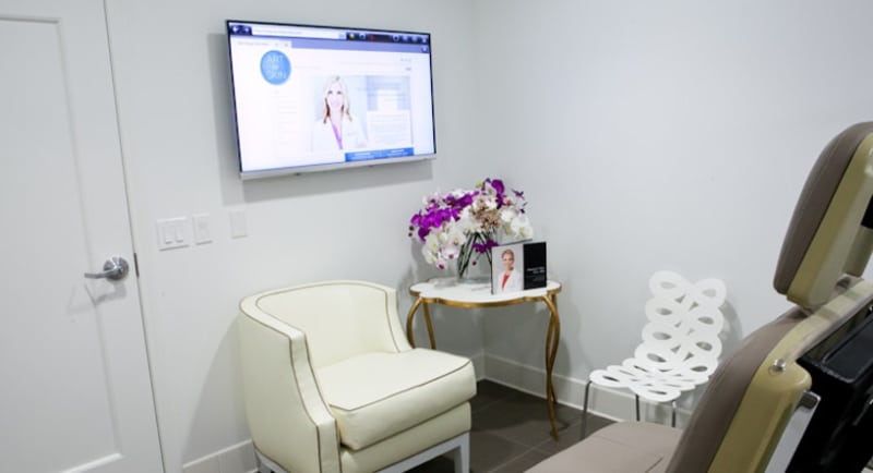 Art of Skin MD patient waiting area solana beach san diego california